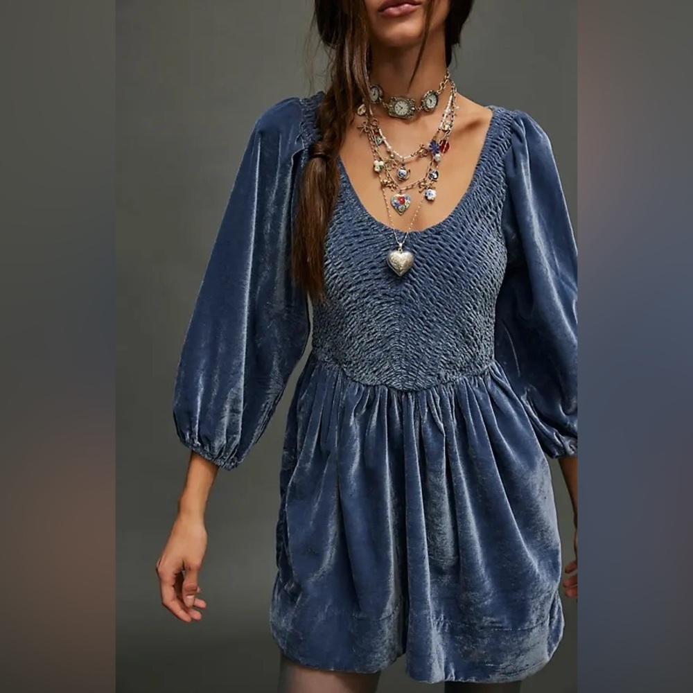 FREE PEOPLE  Farrier Velvet mini dress harbor blue size Large
